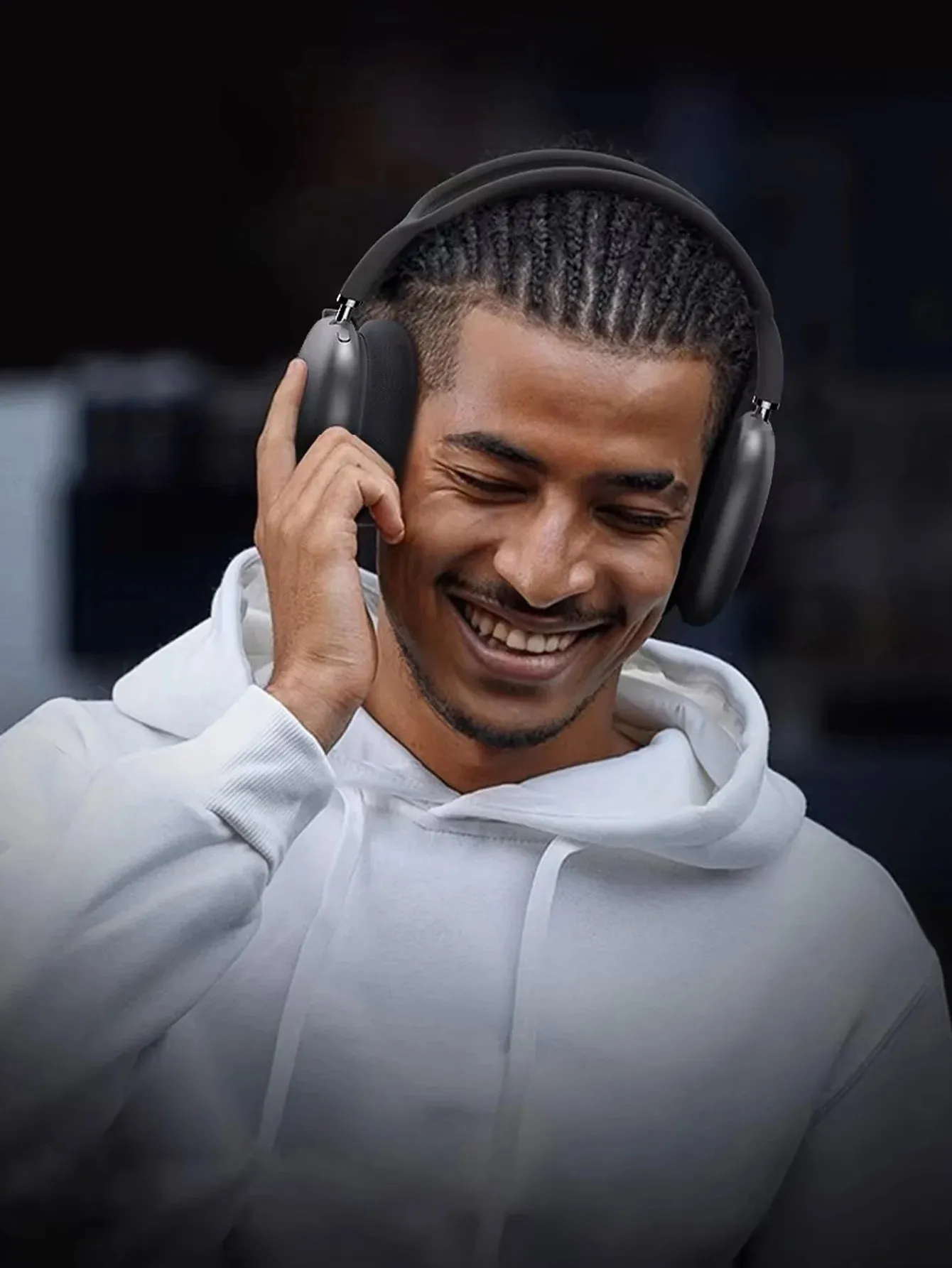 Headphone, ANC noise reduction.