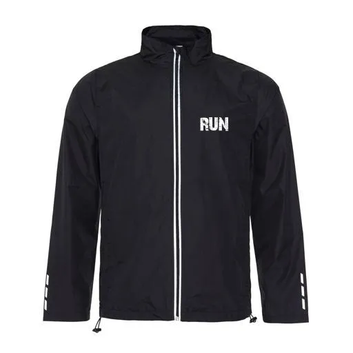 Run Essential Wind and Showerproof running jacket